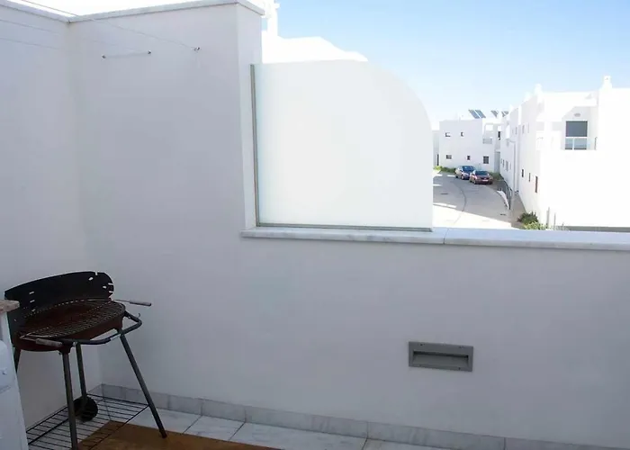 Apartamento Marina 2. Atico De Lujo. Vistas Al Mar. Piscina.